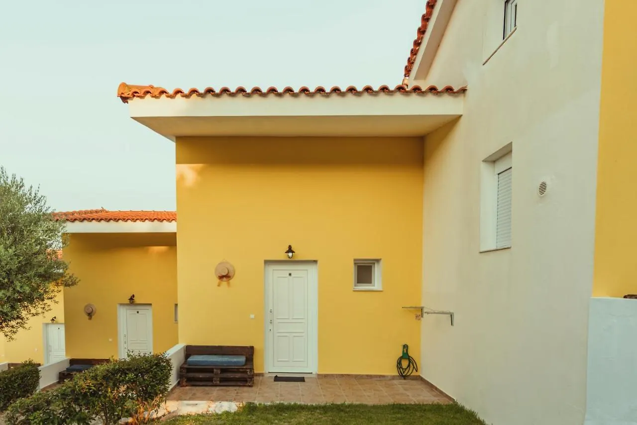 Studio Dalkidi Kalandra Greece