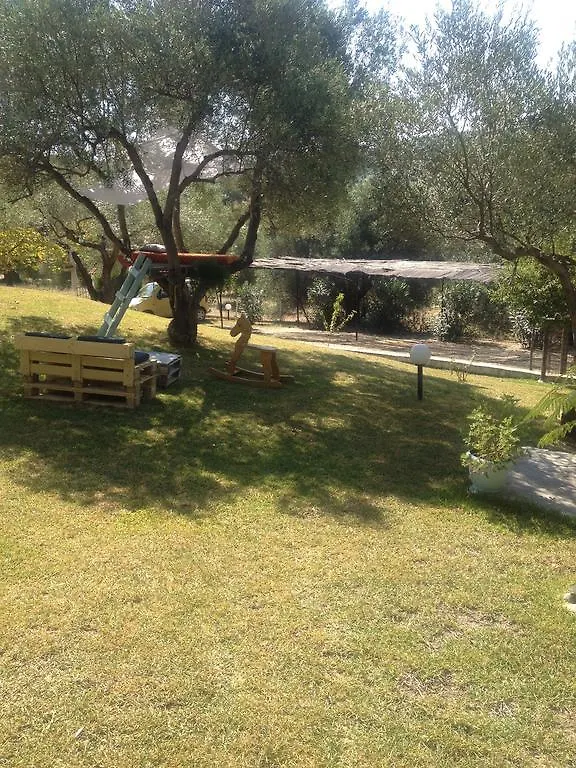 Studio Dalkidi Kalandra Holiday home